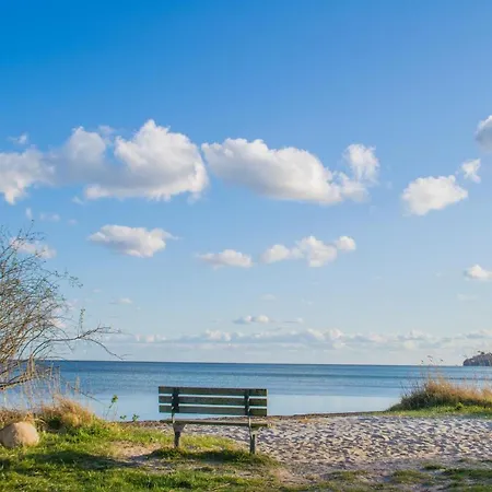 Апартаменты Ferien Mit Meerblick Гёрен